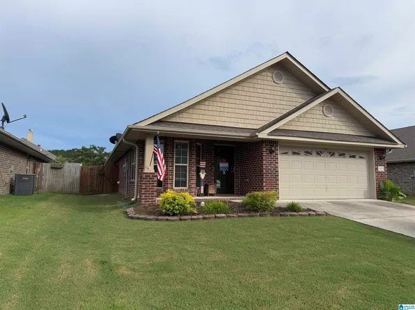 1055 Clover Ave, Odenville, AL 35120