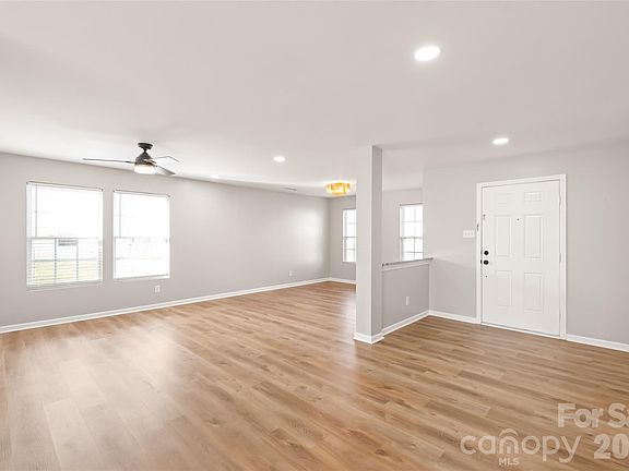 5th image of 1114 Fenwick Ct