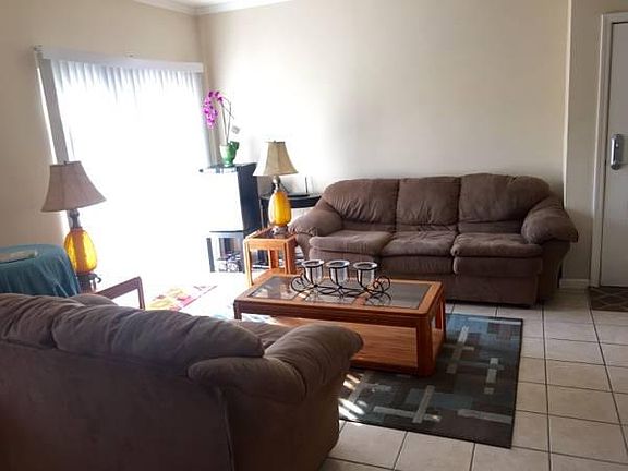 4th image of 1818 Moore Blvd APT 216