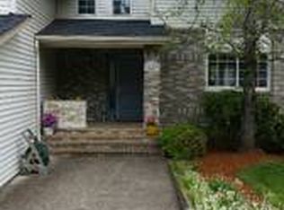 2447 Hoodoo Dr NW, Salem, OR 97304