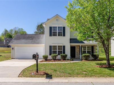 5664 Fairway Forest Dr, Winston Salem, NC, 27105