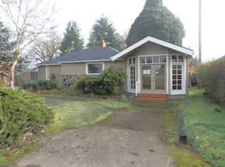 1404 S 4th St, Cottage Grove, OR 97424
