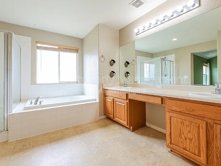 16270 E 106th Way — Photo 11