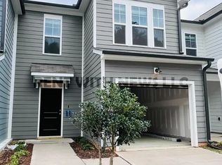 851 McKenzie Park Ter, Wendell, NC 27591