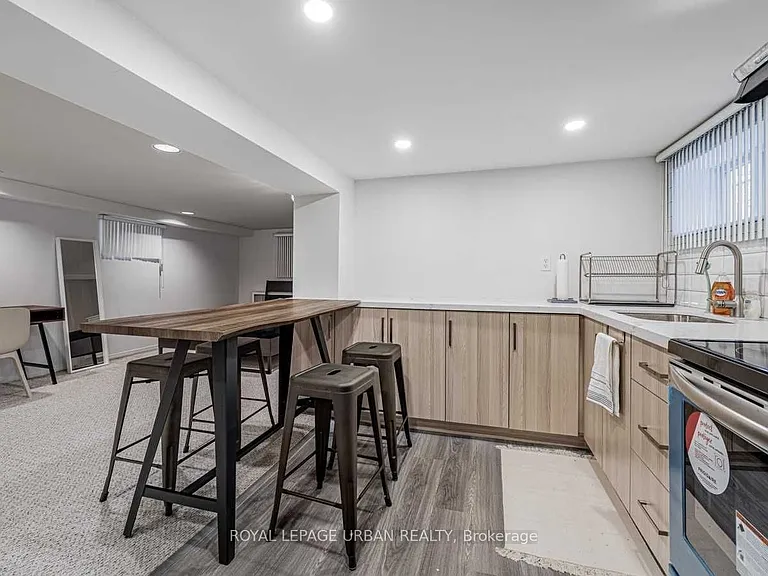 377 Mortimer Ave #BASEMENT — Photo 9