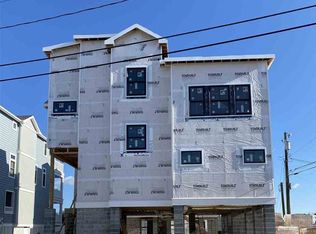 8819 Pleasure Ave, Sea Isle City, NJ 08243
