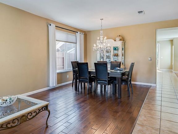 5th image of 610 Tomies Oakwood Ct