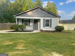 3650 Ten Oaks Cir, Powder Springs, GA 30127