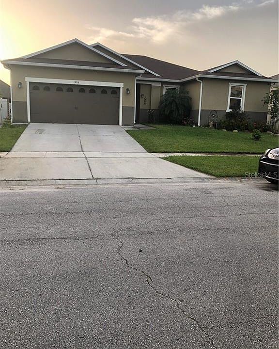 1st image of 1505 Angler Ave
