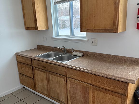 3rd image of 1756 Eileen Ave