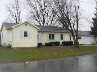 136 School St, La Rue, OH 43332