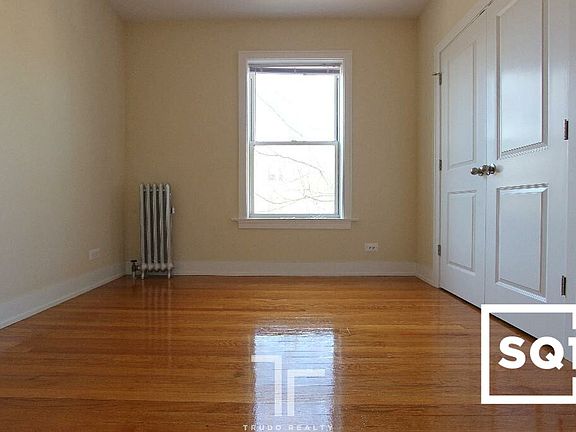 4th image of 1919 W Winona St #3
