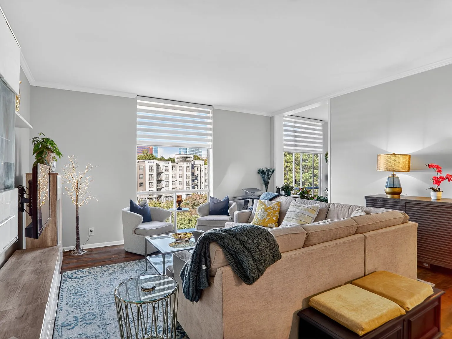 1 bed, 815 sqft, $1,850 — Photo 1