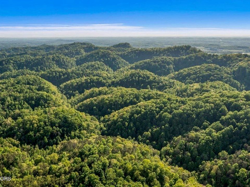1st image of County Road 484