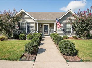 4347 W Pecan St, Fayetteville, AR 72704
