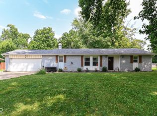 7316 S Woodrow Dr, Pendleton, IN 46064