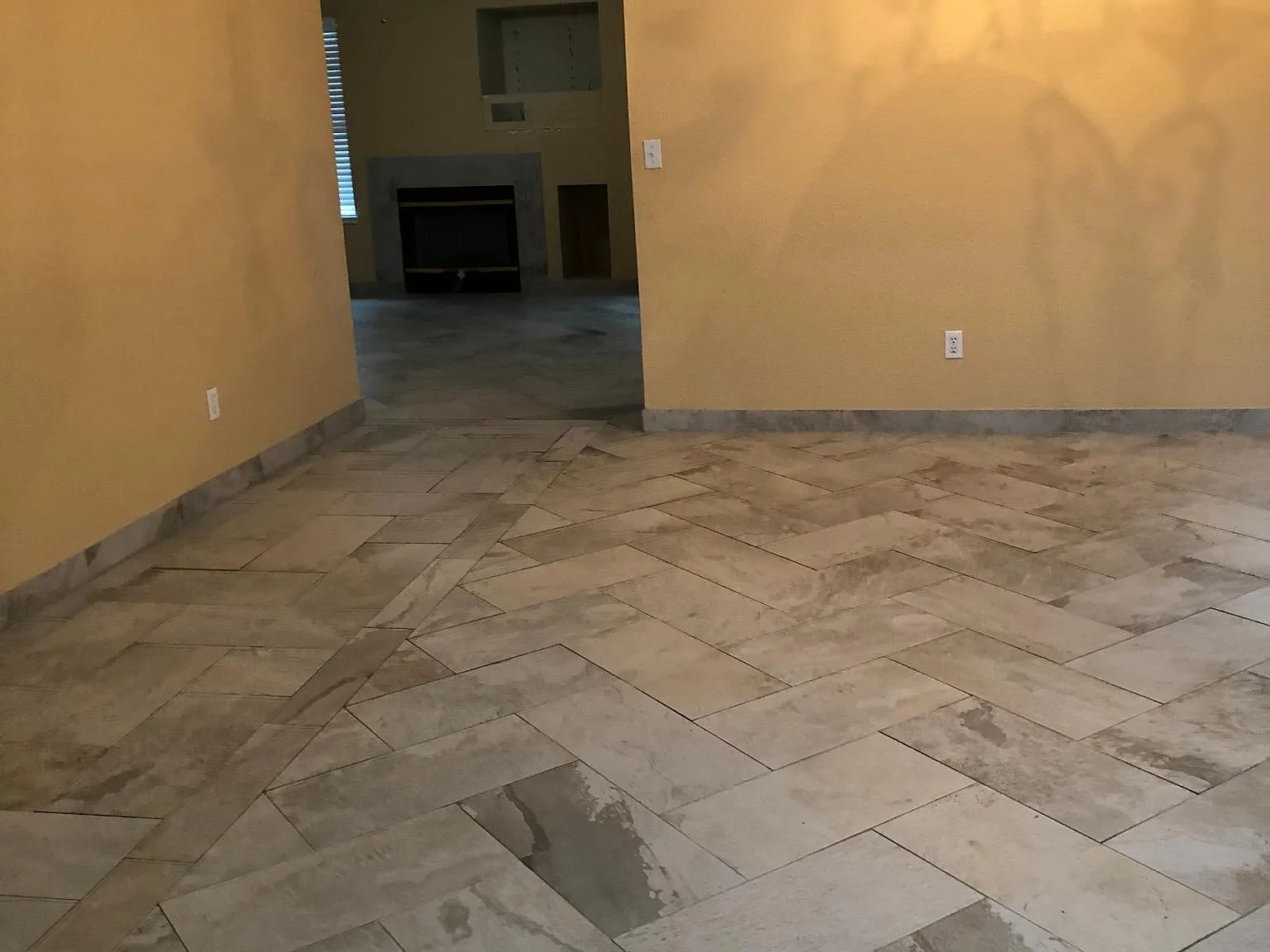 3 bed, 1315 sqft, $2,500 — Photo 4
