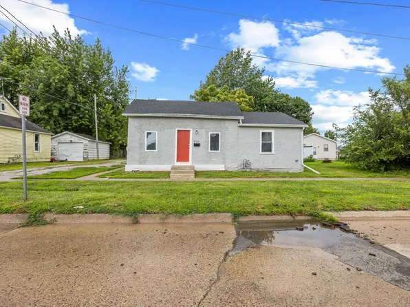 410 N Grant St, Knoxville, IA 50138