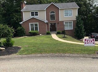 205 Clare Dr, Canonsburg, PA 15317