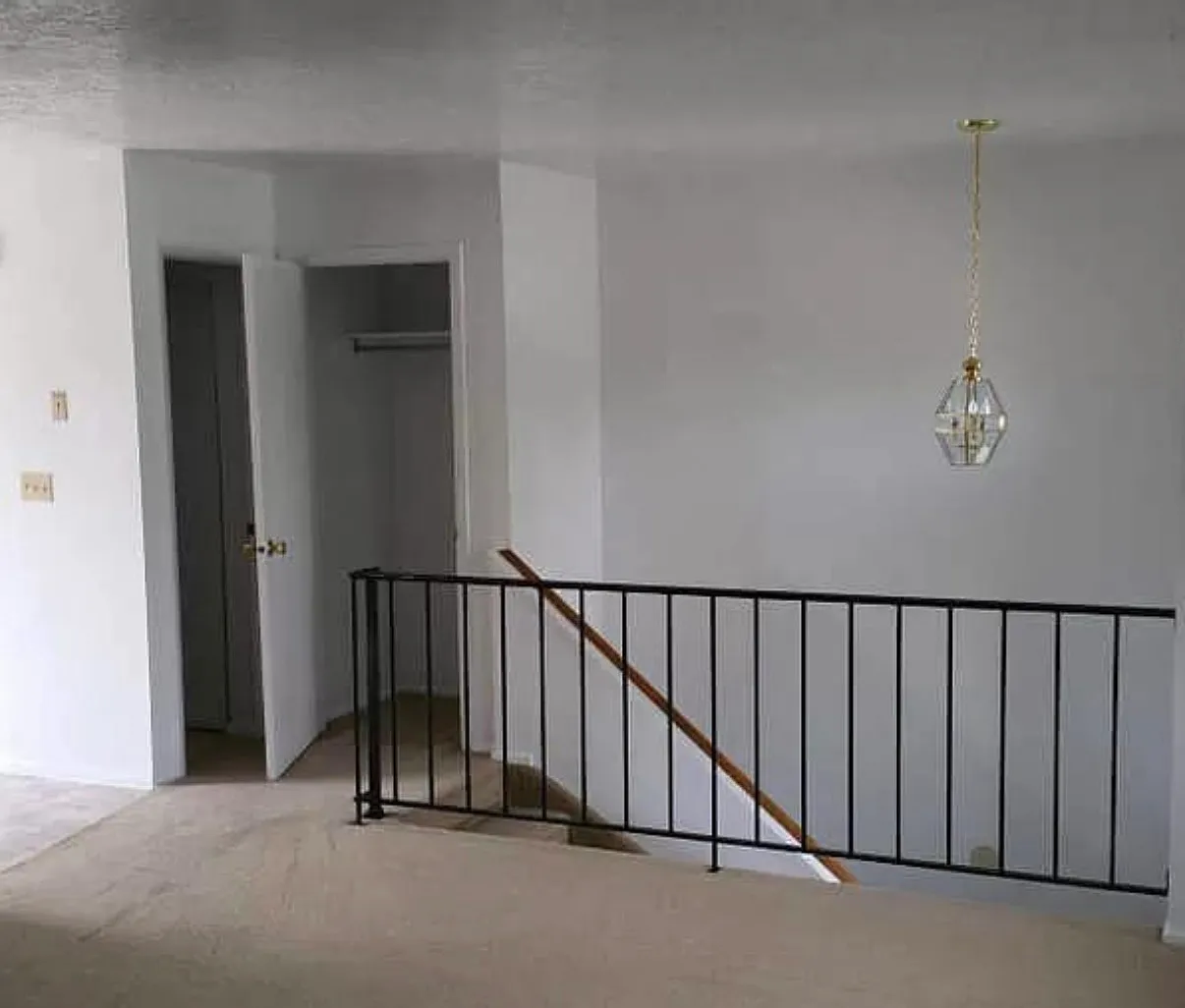 2 bed, 1.5 bath, 1224 sqft, $1,400 — Photo 3