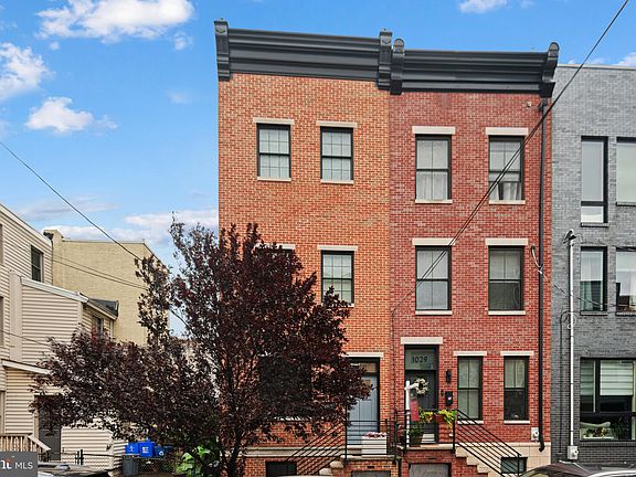 2nd image of 1031 E Earl St