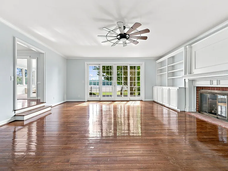 253 Lakeview Dr — Photo 31
