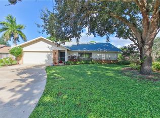 7608 19th Avenue Dr W, Bradenton, FL 34209