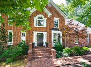 12821 Queensgate Rd, Midlothian, VA 23114