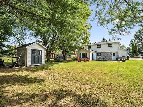 4th image of 23 Maypark Dr