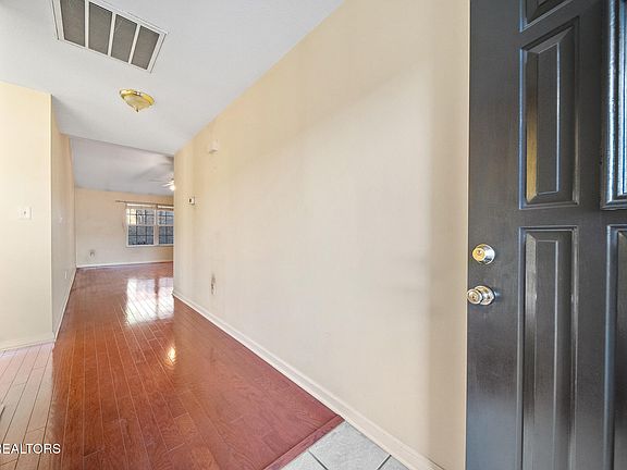 3rd image of 3231 Misty Hill Way