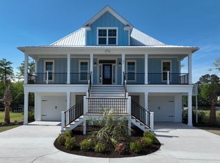 693 W Oak Cir, Myrtle Beach, SC 29588
