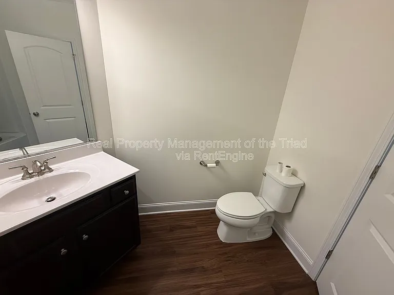 5741 Marblehead Dr — Photo 15