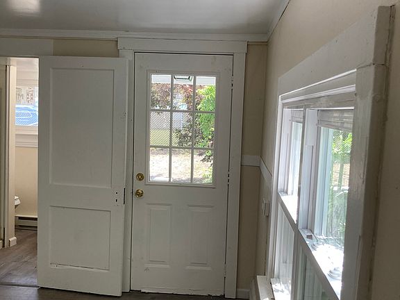 4th image of 29 Orchard St