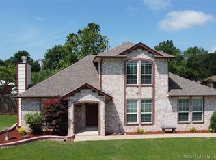 1710 S 148th West Ave, Sand Springs, OK 74063