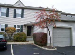 1685 Blackhorse Ln, Hilliard, OH 43026