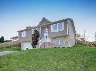 5311 Nesting Way, Charleston, WV 25313