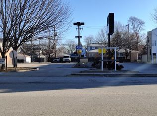 6681 N Northwest Hwy, Chicago, IL 60631