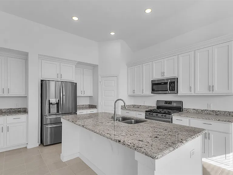 1805 Everglades Dr — Photo 10