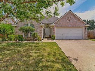 6315 Seaford Rd, Arlington, TX 76001