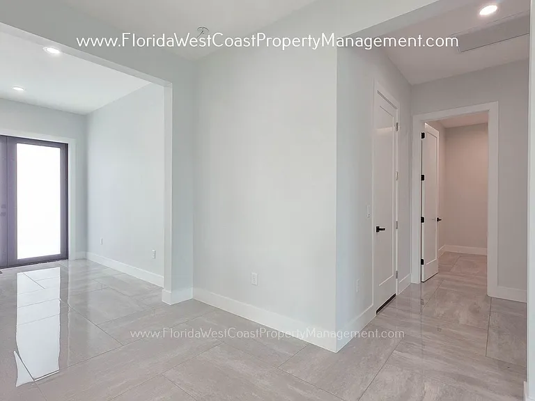 9225 Raes Creek Pl — Photo 24