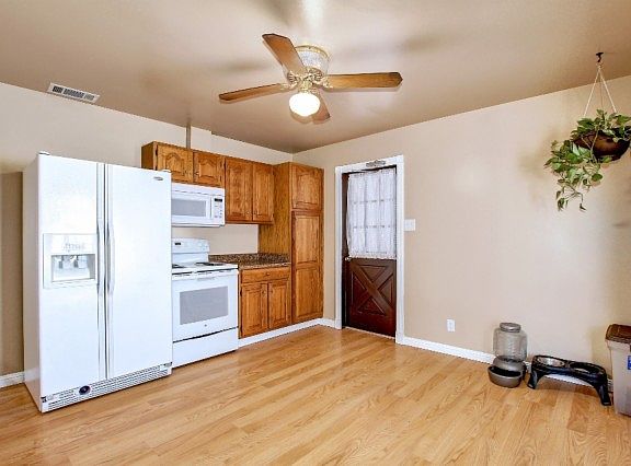 2nd image of 7508 E Belleview St