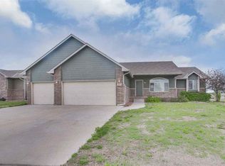 6845 N Grove St, Wichita, KS 67219