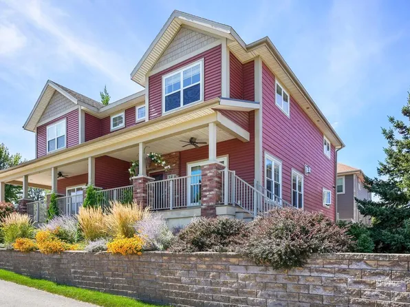 12 Sinatra Way, Fitchburg, WI 53711
