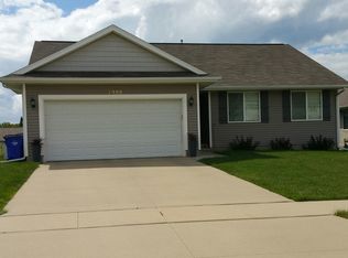 1908 Probst Ct SW, Cedar Rapids, IA 52404