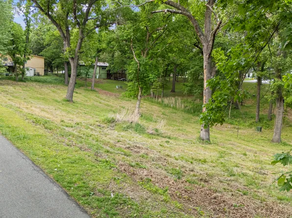 4 Airport Rd, Afton, OK 74331