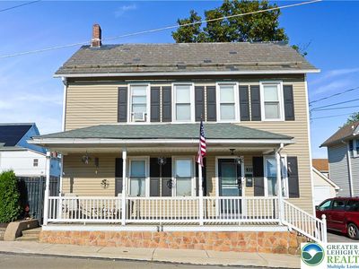 22 A St, Pen Argyl, PA, 18072