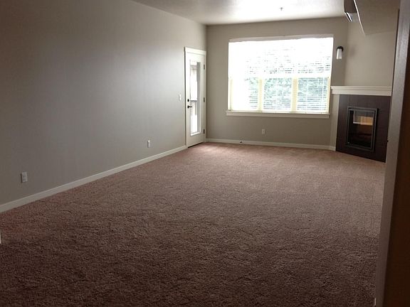 3rd image of 602 NE 86th St #P108