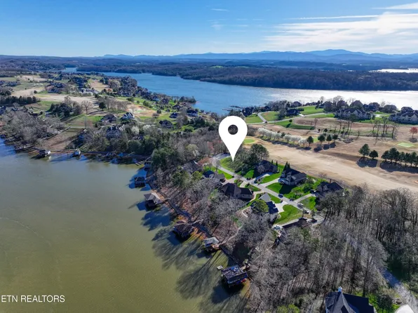 696 Sandpiper Dr, Vonore, TN 37885