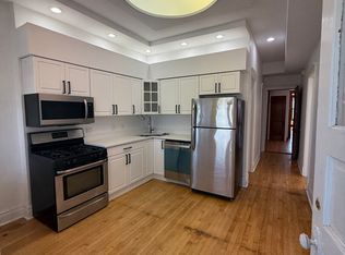 5046 N Clark St APT 2, Chicago, IL 60640