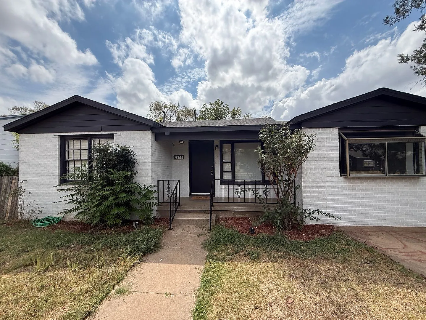 Available NOW! 3 bed 2 bath in Wheelock — Photo 2
